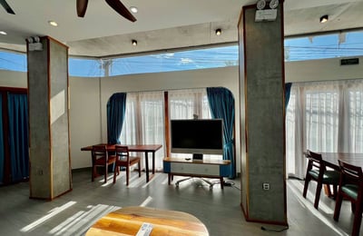 Vermietung einer neuen Luxuswohnung mit 2 Schlafzimmern, im Stadtteil Ngu Hanh Son, Da Nang, Vietnam